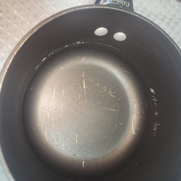 CALPHALON GUC 2.5 QT SAUCEPAN WITH LID - Picture 4 of 5